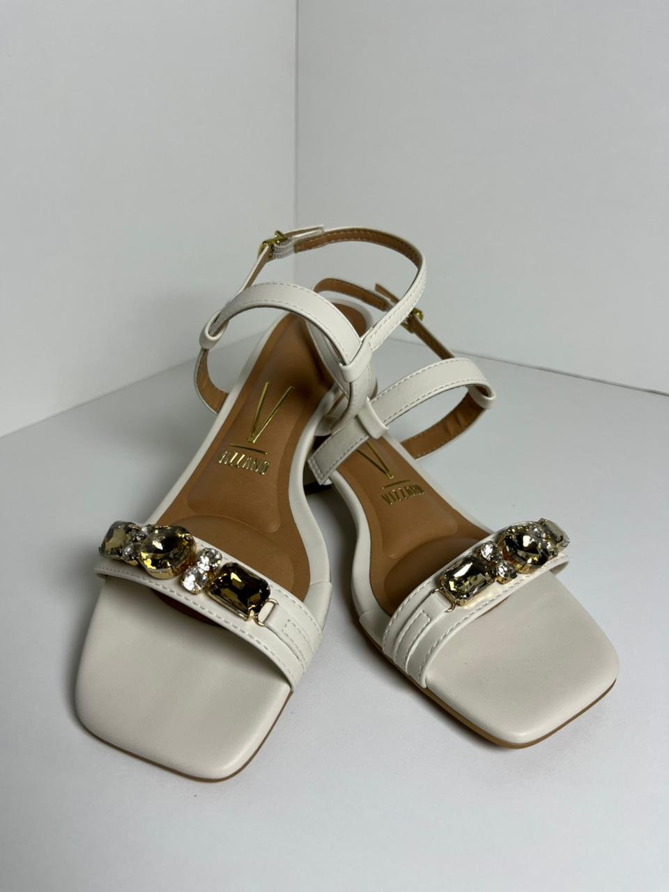 Sandália Vizzano Essential Glow