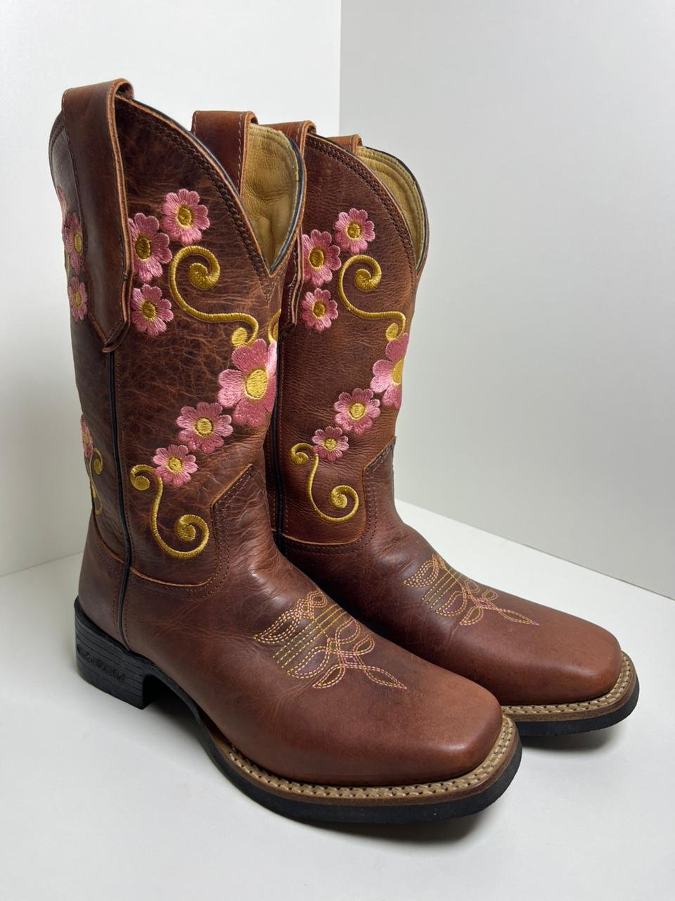 Bota Urbana Boots Floral Country Feminina